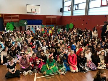 Fasching in der St. Josef Schule…